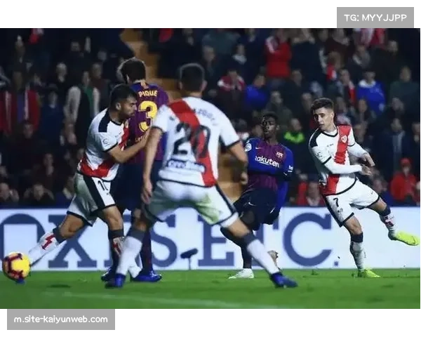 阿拉维斯距降级区仅三分 新帅人选将决定保级命运